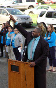 Rep. Eric Pettigrew (D-37) gets the crowd fired up